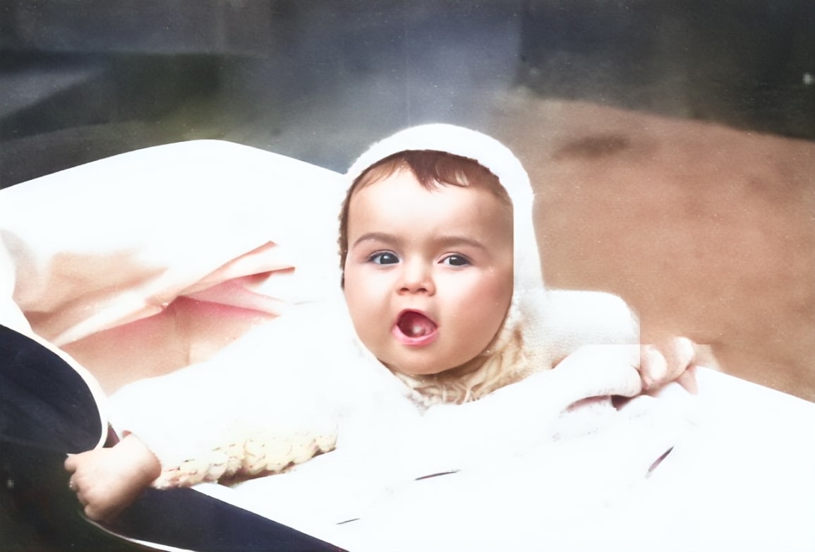 Fotorestauration Fotorestauration, Restauration alter Bilder, Bilder aufarbeiten, Antike Bilder, Bild restaurieren, Restaurierung Bilder, Reparatur und Vergrößerung von alten, antiken Fotos, Antike Fotos nachbearbeiten, Aufbereiten von Fotos, Bildberarbeitung, Fotorestaurierung und Fotoreparatur für Fotos, Dias, Negative. Fotoretusche, Bildkorrektur, Bildrekonstruktion.